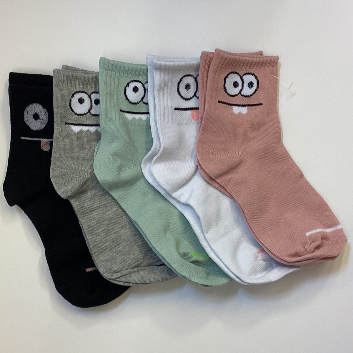 Boys, Eye Socks combine fun design with a comfortable fit and durable material, ensuring that your little one stays stylish and cozy all day long. Elevate their sock game with these must-have essentials!